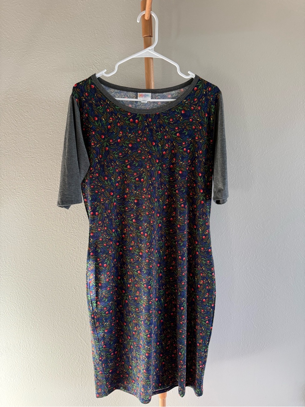 LulaRoe Julia Gray Patterned Short Sleeve Midi Dress Women’s Size XL
